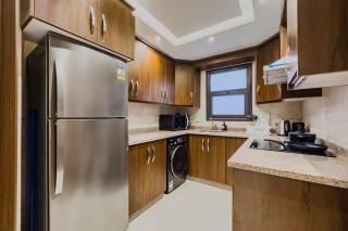 Ample & Artistic 2BDR Apt 5 min to CAI Airport - Cairo - 3