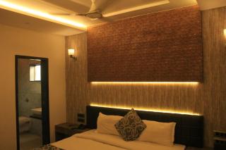 Hotel Sahyadri - Achād - 5