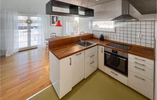 Nice Home In Mellerud With Sauna - Mellerud - 5