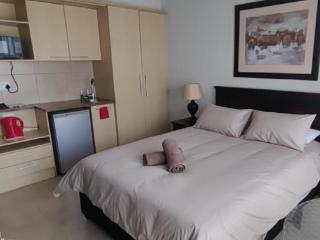 Sunset Lodge - 9