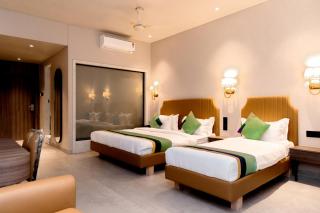 HOTEL GOLDEN TULIPZ - Mumbai - 0