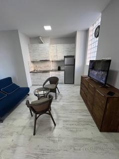 Pansy Apartments - Batoemi - 6