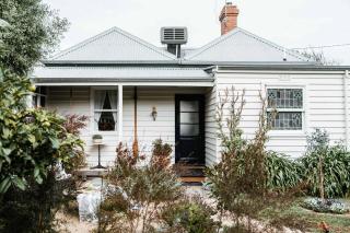 Benambra Cottage c1860 - 0