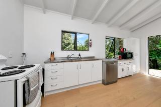 Kai Iwi lake house - - 1