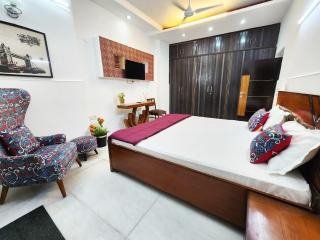 Spacious 2BHK with big bedrooms and kitchen 7 - Nueva Delhi - 7