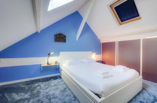 Loft atypique avec bowling pour 12 voyageurs, cabinet des curiosités - La Riche - 4