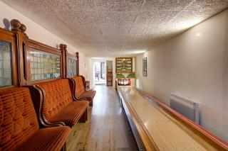 Loft atypique avec bowling pour 12 voyageurs, cabinet des curiosités - La Riche - 9