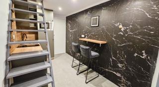 New studio apartment on Andrassy Street! - Budapest - 2