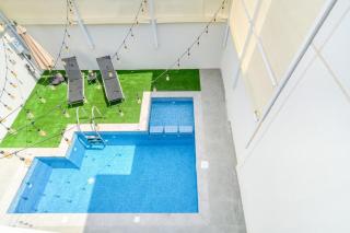 Stunning Private Pool 4 Bedroom House - Damac Hills 2 Dubai Land - Dubai - 7