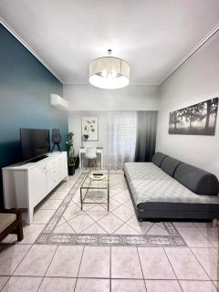 Maria's Sunny Apartment - Piräus - 0