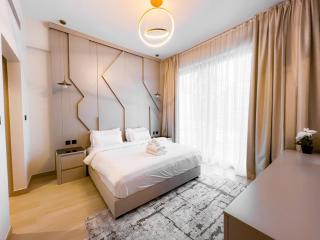 Stylish 1-Bedroom Retreat in Prime Gardens , Arjan - Dubaï - 1