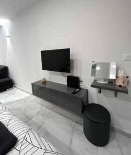 MA-LU apartment SELF CHECK-IN - Osijek - 3