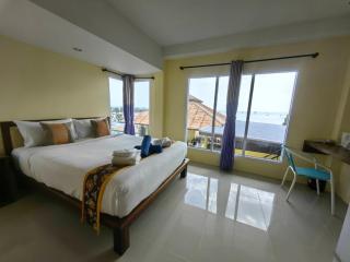Chom By The Sea - Ao Nam Mao - 5