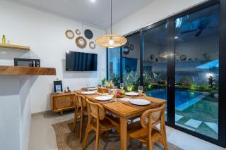 Ageta Villa 3 bedrooms Umalas with pool - Kerobokan - 8