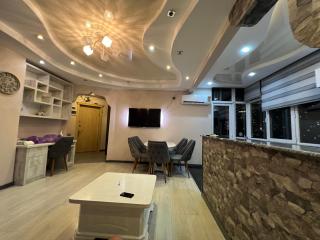 Seaside Cozy Apartment - Batumi - 4