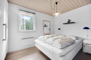 Lovely New Cottage Near Beach, Forest And Town - Hals - 1