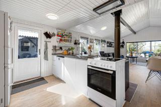 Cozy Summerhouse In An Incredibly Scenic Location - Hadsund - 6