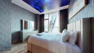 Stunning 2-Bed Apartment with Canal View - 7