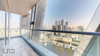 Stunning 2-Bed Apartment with Canal View - 5