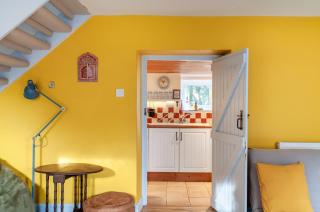 Cosy Cottage nr The Cotswolds Private Parking - 5