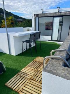 One loft design rooftop pool - Chambre chez l'habitant - Rivière Noire - 3