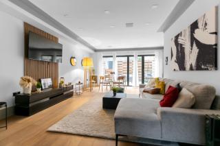4Bedroom, 3Bath Retreat with Extra Toilet & Private Garden Oasis - Londra - 1
