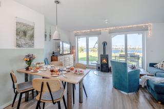 Ferienhaus An der Ostsee by Seeblick Ferien ORO, direkte Wasserlage,Sauna, E-Säule - Olpenitz - 9