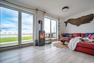 Ferienhaus Boje by Seeblick Ferien ORO, erste Wasserreihe, Kamin, 7Pers - Olpenitz - 8