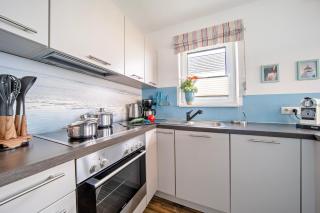 Ferienhaus Lieblingsplatz by Seeblick Ferien ORO, direkte Wasserlage,Sauna,Kamin - Olpenitz - 1