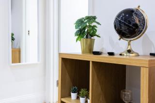 2 Bedroom Charming Family Apartment - Londra - 2
