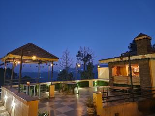 Pine Valley Resort - 3