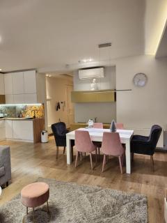 M53 "Margaret's Edge" Apartment - Budapest - 6