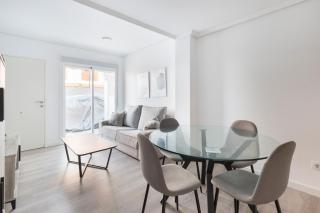 3 Bedroom Town House - Las Casicas - 8