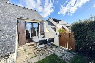 Jolie maisonnette - 300m des plages piscine - 9