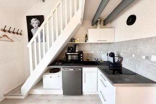 Jolie maisonnette - 300m des plages piscine - 6