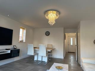 Liddle House Haven - Basingstoke - 9