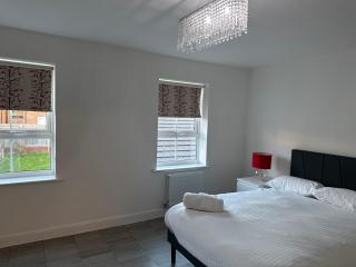 Liddle House Haven - Basingstoke - 7
