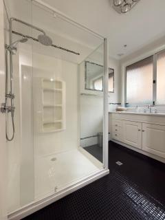 LA MAISON BLEUE - Centrally located 3 Bedroom home in the Southern Highlands - Fitzroy - 5