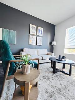 Spacious Getaway Ideal for Families, Couples, and Business Travelers - Leander - 0