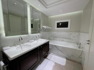 Apt Dubai Downtown - 5