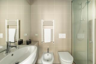 YCH-Colosseo book house - 1