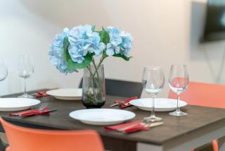 Prestiżowe Apartamenty w Poznaniu z Sypialnią i Parkingiem by Noclegi Renters - 1