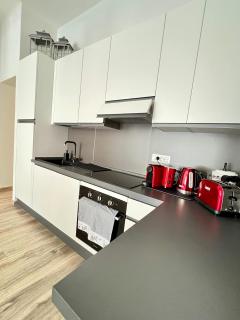 LA Home - Puzzle House - Viareggio - 9