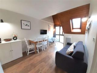 Charmant T2 Sud avec Bow-Window, TV, Kitchenette Équipée, Muscu, Sauna, Jacuzzi—Proche St-Lary Soulan - FR-1-457-284 - Vignec - 8