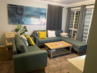 Longbeach Apartment - 0