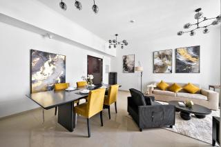 Newly-furnished 1BR at DEC Tower 2 - 6