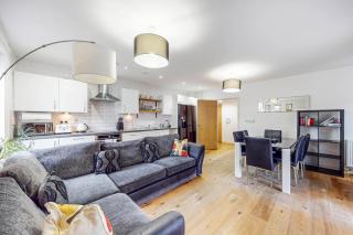 Modern 2Bed - 5min to Highbury & Islington Station - Londra - 0