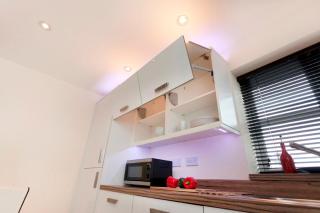 DBS Serviced Apartments - The Coach House - Castle Donington - 1