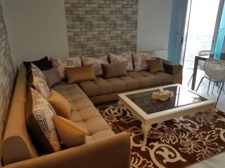 very close to Tunis Mall Lac 2 - Tunisi - 9