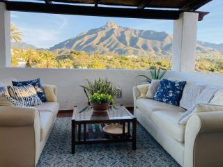 Las Lomas - Pool, Terrace & View - Marbella - 9